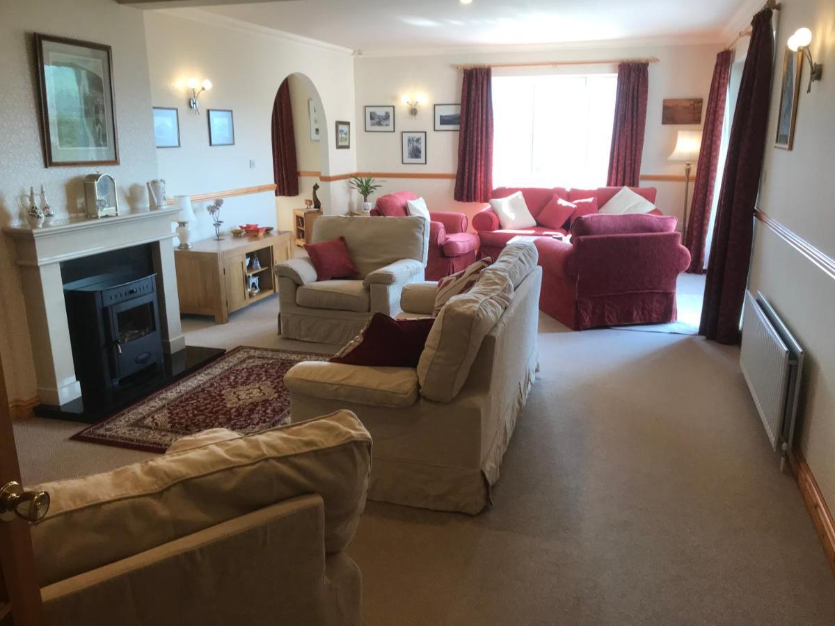 Heulwen Guest House ドルゲラウ エクステリア 写真